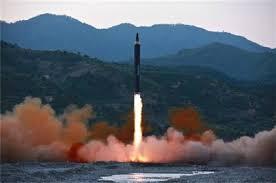 グアム 北朝鮮 ミサイル