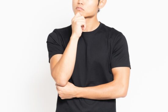 避けるほどあなたを求めている？好き避けの心理分析